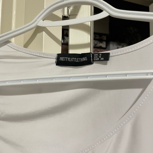 Pretty Little Thing White Asymmetrical Cropped Top - Picture 8 of 8